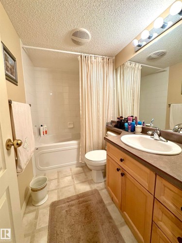 15 17603 99 Street, Edmonton, AB - Indoor Photo Showing Bathroom