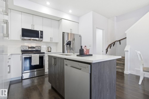 13304 114 Street, Edmonton, AB - Indoor Photo Showing Kitchen With Upgraded Kitchen