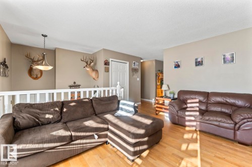 4514 49 Avenue, Cold Lake, AB - Indoor Photo Showing Living Room