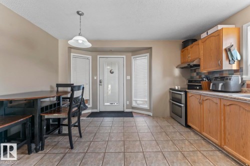 4514 49 Avenue, Cold Lake, AB - Indoor Photo Showing Kitchen