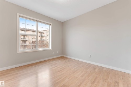 11 150 Edwards Drive, Edmonton, AB - Indoor Photo Showing Other Room