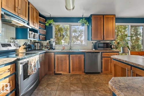 42003 55 Highway, Rural Bonnyville M.D., AB - Indoor Photo Showing Kitchen With Double Sink