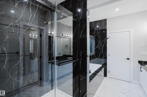 15108 14 Street, Edmonton, AB - Indoor