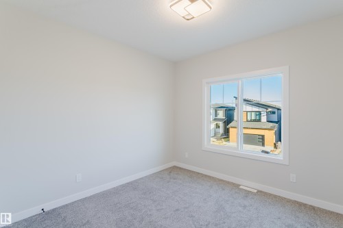 15108 14 Street, Edmonton, AB - Indoor Photo Showing Other Room