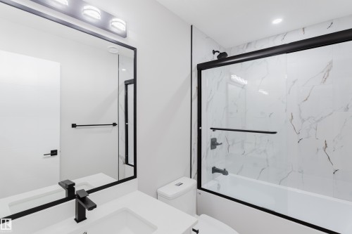 15108 14 Street, Edmonton, AB - Indoor