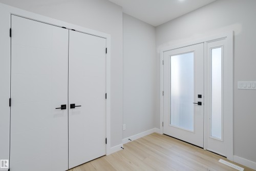 15108 14 Street, Edmonton, AB - Indoor Photo Showing Other Room