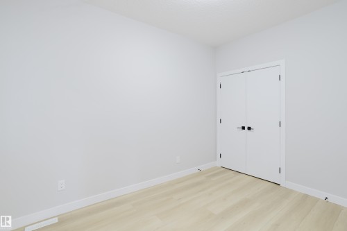 15108 14 Street, Edmonton, AB - Indoor Photo Showing Other Room