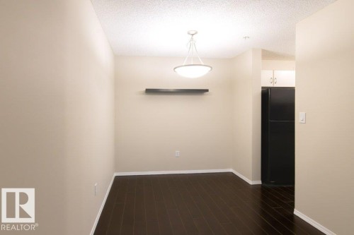 239 279 Suder Greens Drive, Edmonton, AB - Indoor Photo Showing Other Room