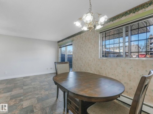 3 10836 116 Street, Edmonton, AB - Indoor Photo Showing Dining Room