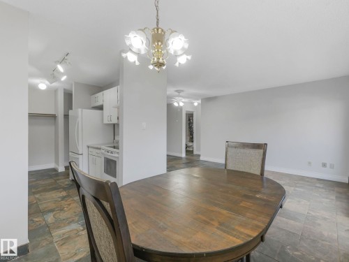 3 10836 116 Street, Edmonton, AB - Indoor Photo Showing Dining Room