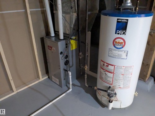 13636 135A Avenue, Edmonton, AB - Indoor Photo Showing Basement