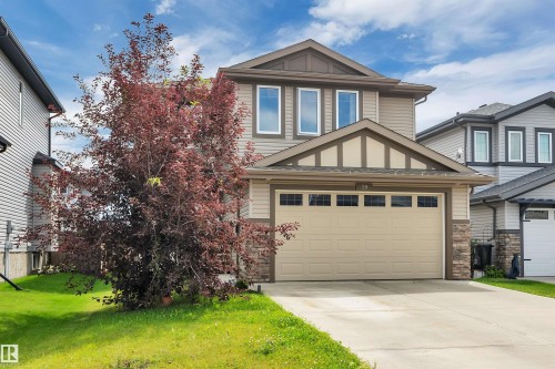 29 Southbridge Crescent, Calmar, AB - Outdoor