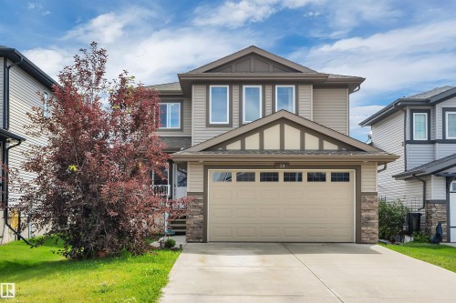29 Southbridge Crescent, Calmar, AB - Outdoor With Facade