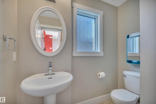 29 Southbridge Crescent, Calmar, AB - Indoor Photo Showing Bathroom