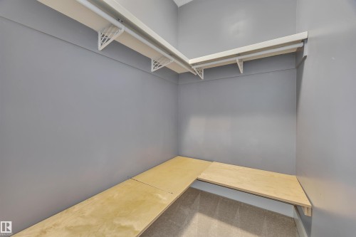 29 Southbridge Crescent, Calmar, AB - Indoor With Storage