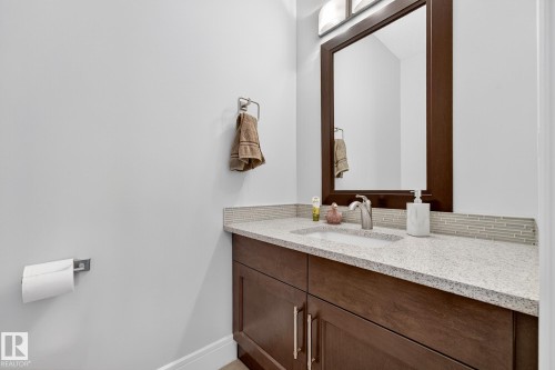 1 Wembley, Fort Saskatchewan, AB - Indoor Photo Showing Bathroom