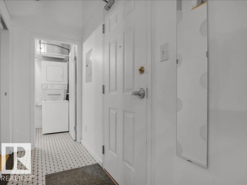 #708 10024 Jasper Avenue, Edmonton, AB - Indoor