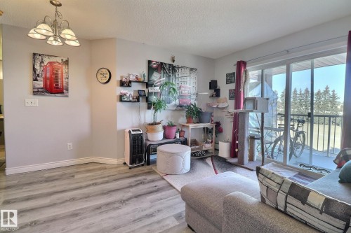 416 14708 50 Street, Edmonton, AB - Indoor