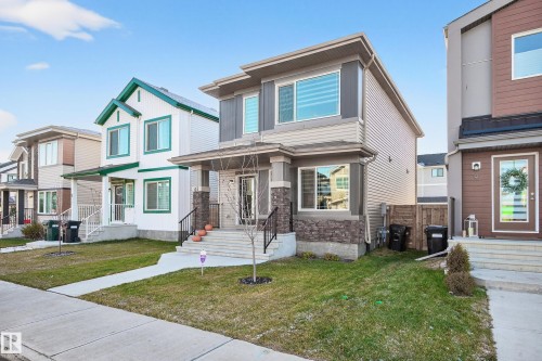 7 Emerald Way E  Spruce Grove, AB T7X 2Y4
