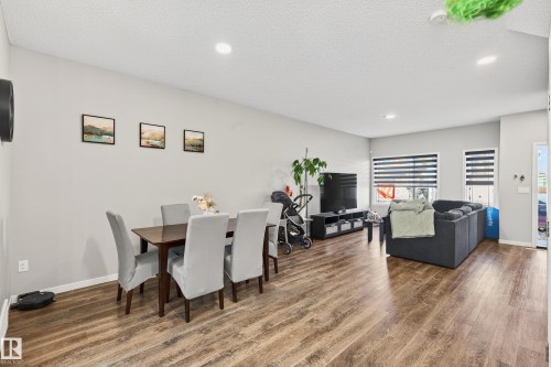 7 Emerald Way E, Spruce Grove, AB - Indoor