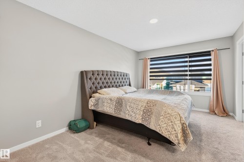 7 Emerald Way E, Spruce Grove, AB - Indoor Photo Showing Bedroom