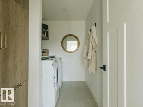 8961 Elves Loop, Edmonton, AB - Indoor