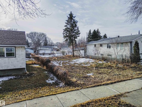 3639 114 Avenue, Edmonton, AB 