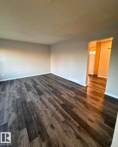 1504 62 Street, Edmonton, AB - Indoor Photo Showing Other Room