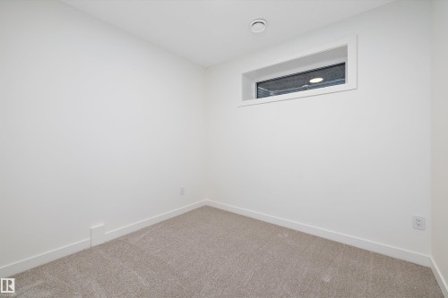 11338 89 Street, Edmonton, AB - Indoor Photo Showing Other Room