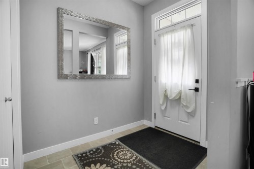 5050 Andison Close, Edmonton, AB - Indoor