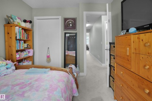 5050 Andison Close, Edmonton, AB - Indoor Photo Showing Bedroom