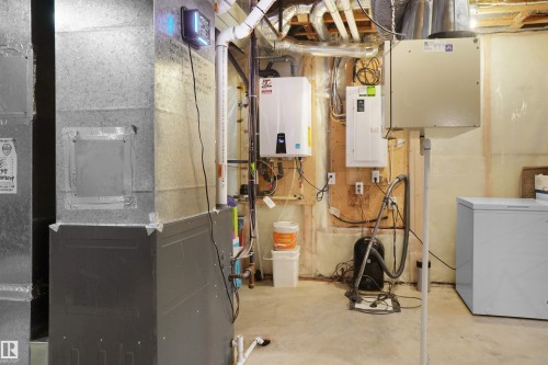 5050 Andison Close, Edmonton, AB - Indoor