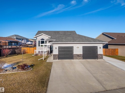 4916 59 Avenue, Cold Lake, AB - Outdoor