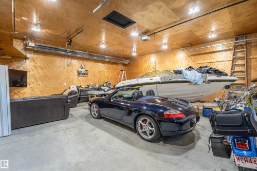 4916 59 Avenue, Cold Lake, AB - Indoor Photo Showing Garage