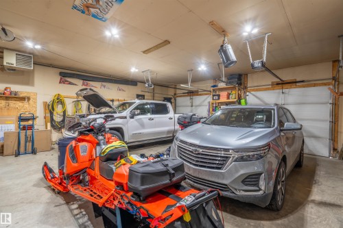 4916 59 Avenue, Cold Lake, AB - Indoor Photo Showing Garage