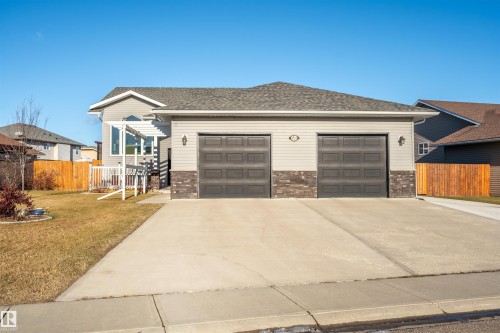 4916 59 Avenue, Cold Lake, AB - Outdoor
