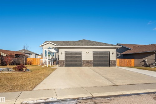 4916 59 Avenue, Cold Lake, AB - Outdoor