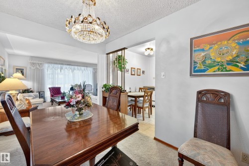 5607 97 Avenue, Edmonton, AB - Indoor Photo Showing Dining Room