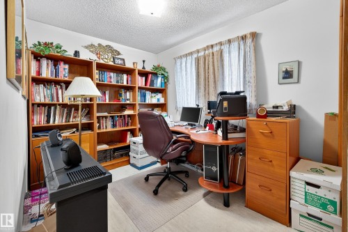 5607 97 Avenue, Edmonton, AB - Indoor Photo Showing Office
