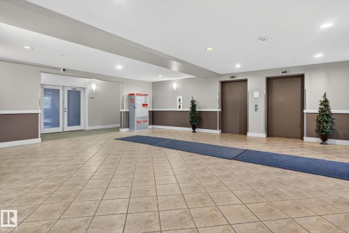 310 646 Mcallister Loop, Edmonton, AB - Indoor Photo Showing Other Room