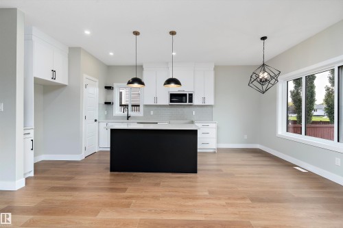 5020 50 Street, Calmar, AB - Indoor Photo Showing Kitchen
