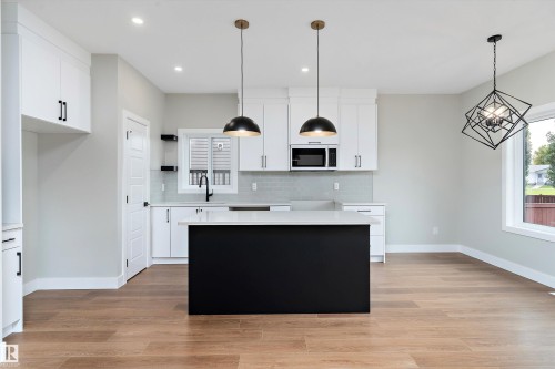 5020 50 Street, Calmar, AB - Indoor Photo Showing Kitchen