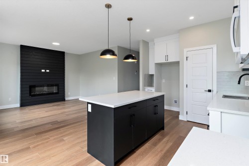 5020 50 Street, Calmar, AB - Indoor With Fireplace