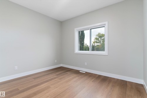 5020 50 Street, Calmar, AB - Indoor Photo Showing Other Room