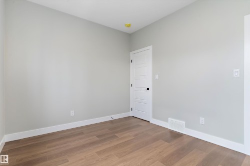 5020 50 Street, Calmar, AB - Indoor Photo Showing Other Room