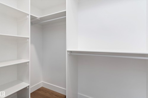 5020 50 Street, Calmar, AB - Indoor With Storage