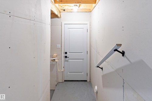 5020 50 Street, Calmar, AB - Indoor Photo Showing Other Room