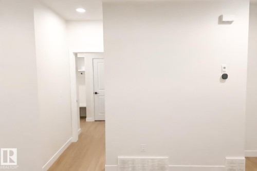 6 Elis Link, Spruce Grove, AB - Indoor Photo Showing Other Room