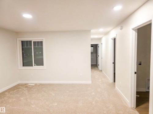 6 Elis Link, Spruce Grove, AB - Indoor Photo Showing Other Room
