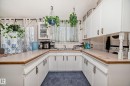 6807 Delwood Road, Edmonton, AB  - Indoor Photo Showing Kitchen With Double Sink 